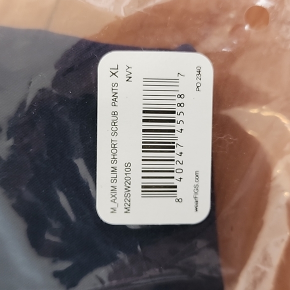 Figs Slim Axim™ Cargo Scrub Pants - Picture 3 of 8